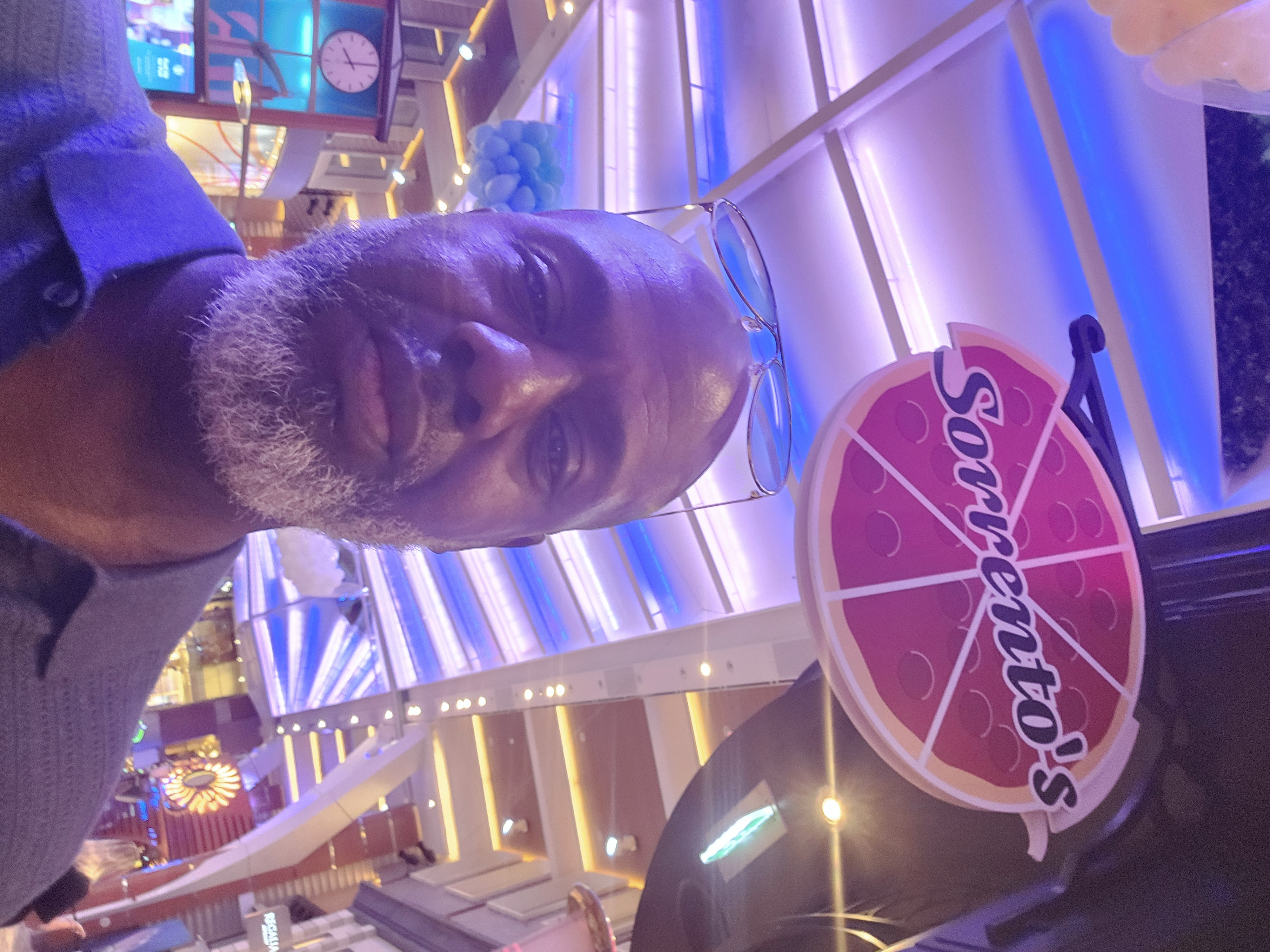 Allure of the Seas Lifestyle Moment